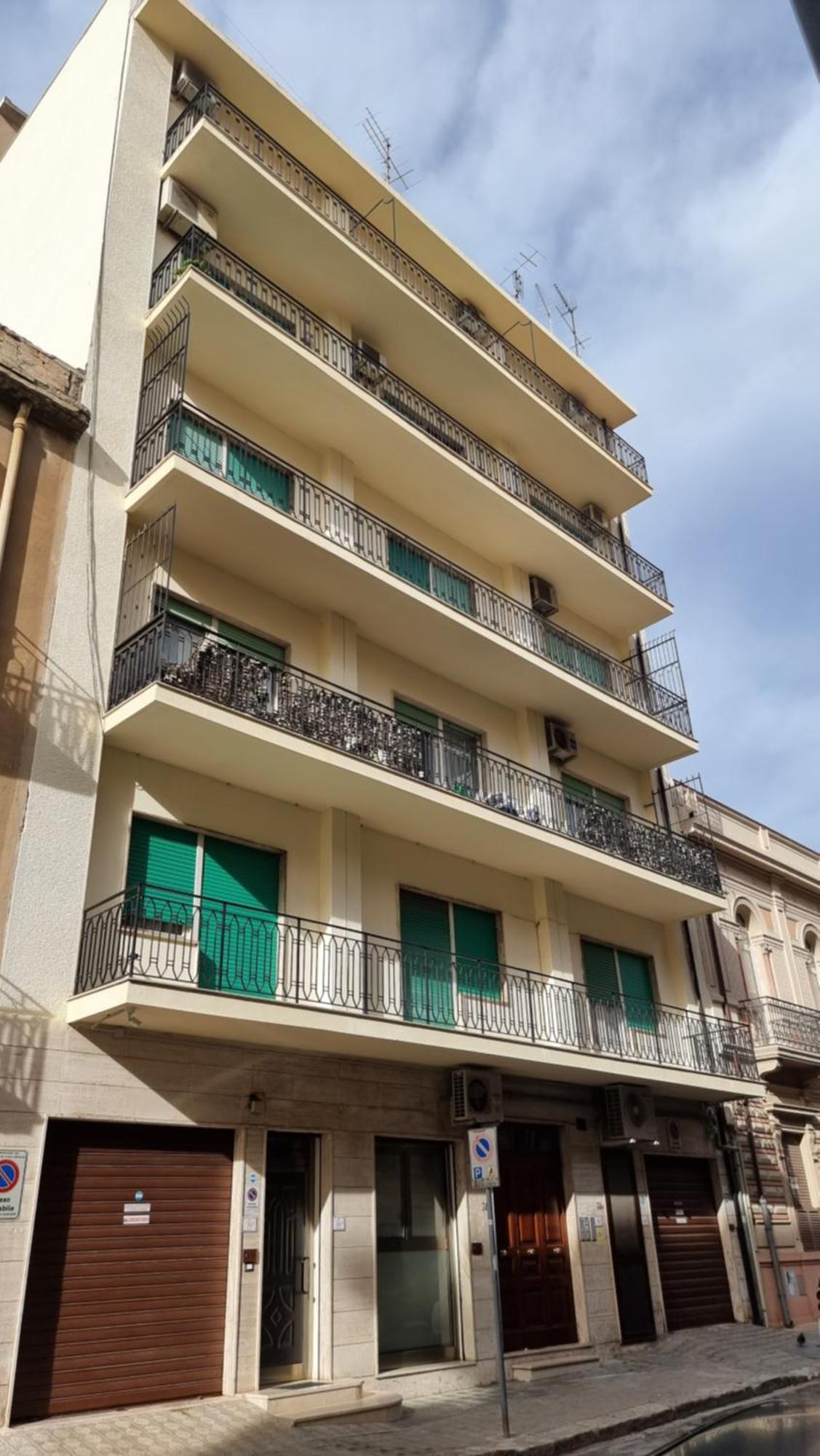 Loft Magna Grecia Reggio Calabria Centro Storico A 3 Minuti A Piedi Dal Mare Appartement Buitenkant foto
