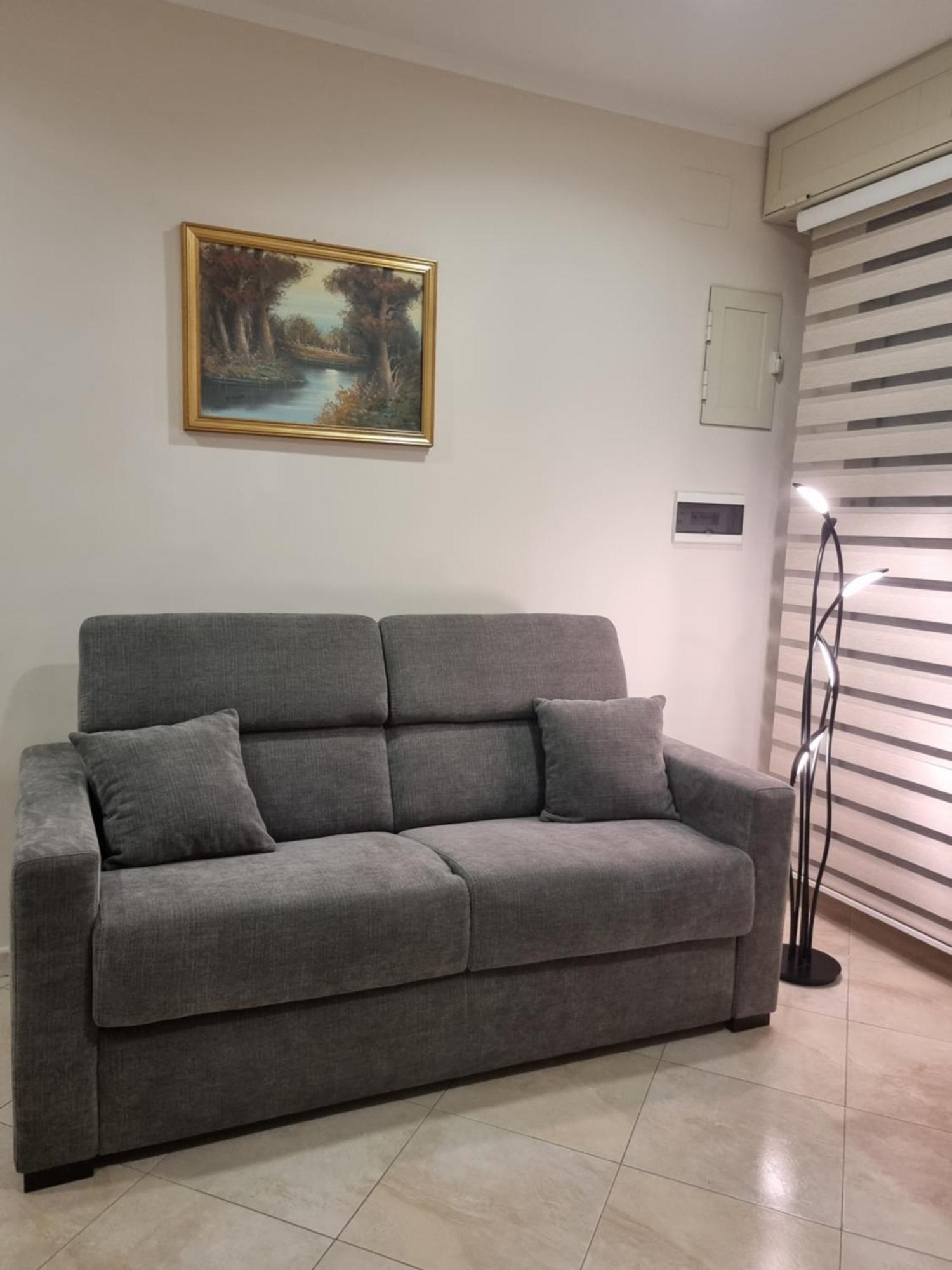Loft Magna Grecia Reggio Calabria Centro Storico A 3 Minuti A Piedi Dal Mare Appartement Buitenkant foto