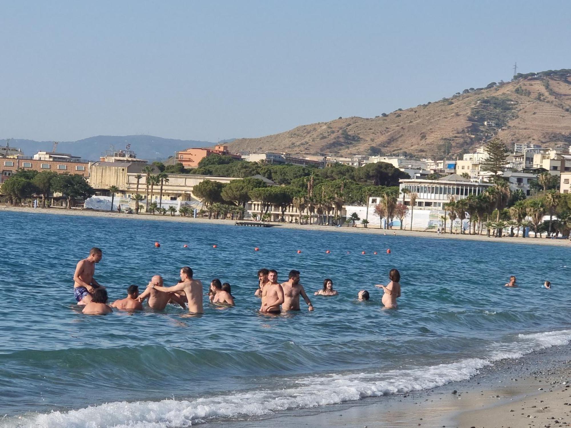 Loft Magna Grecia Reggio Calabria Centro Storico A 3 Minuti A Piedi Dal Mare Appartement Buitenkant foto
